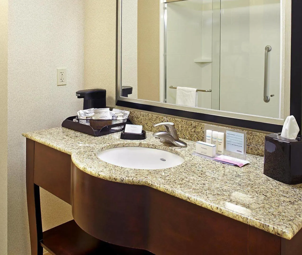 Hampton Inn & Suites Clearwater St Petersburg Ulmerton Road Fl Hotel